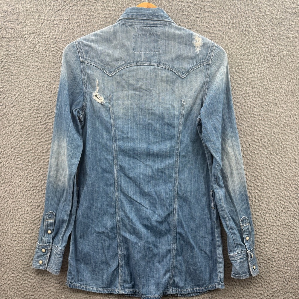 Cult of Individuality Shirt Women M Blue Denim Distressed Western Pearl Snap - Picture 9 of 10